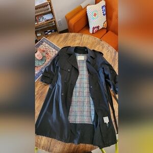 SALE ❤️London Fog trench coat with plaid extra warmth vintage size 10 Unisex